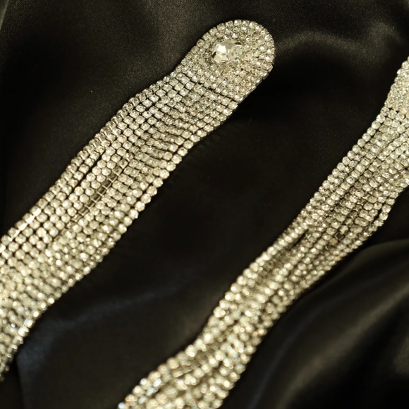 🤍White gold plated long tassel crystal drop  earrings - Picture 3 of 3